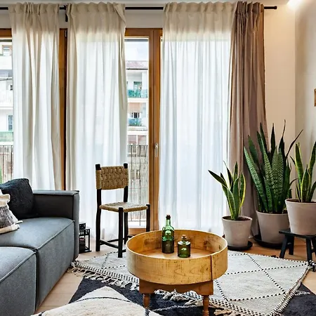 Beni - 1 Bedroom With Pool And Terrace In Gracia *
