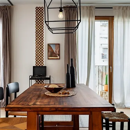 Beni - 1 Bedroom With Pool And Terrace In Gracia Διαμέρισμα *